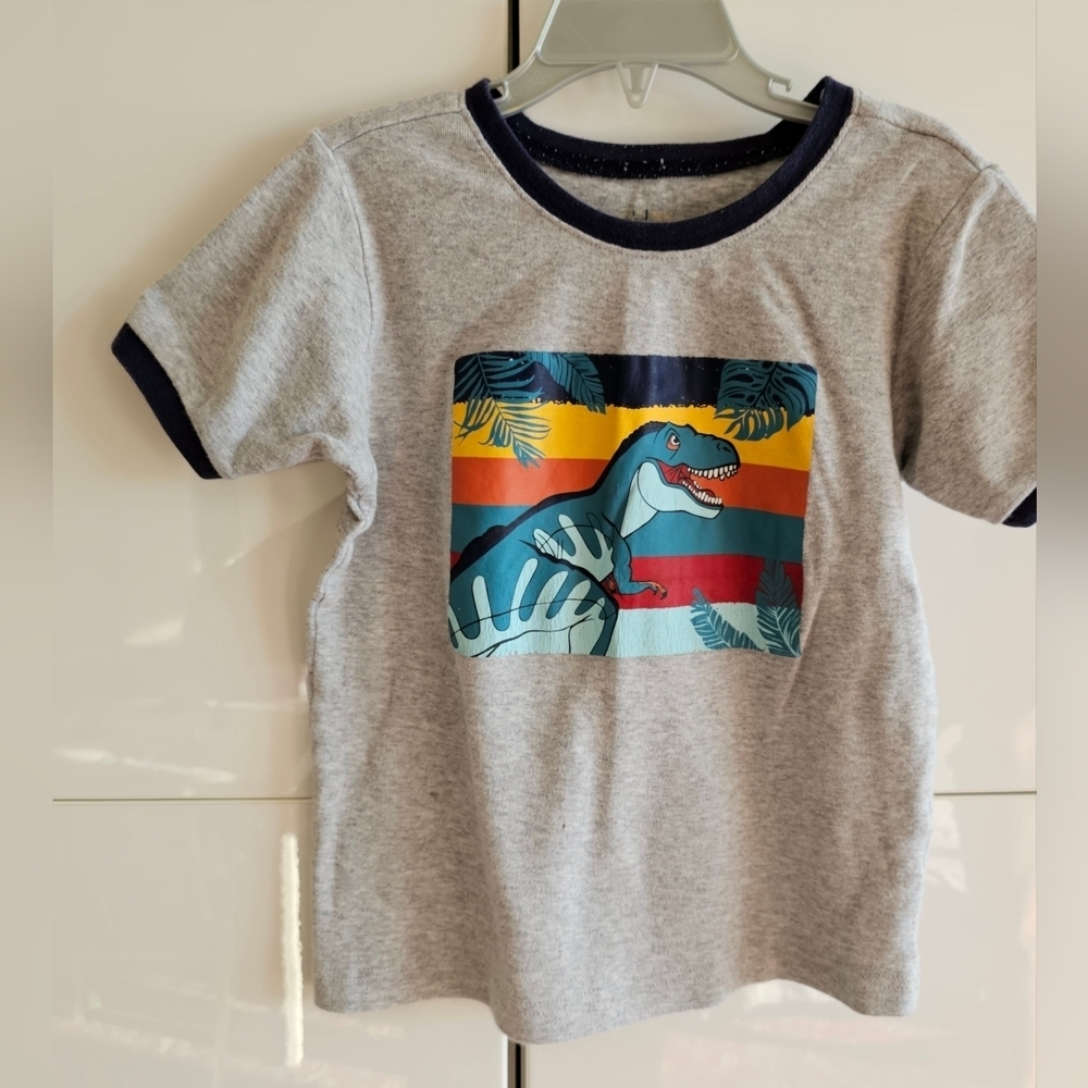 ✨ 3/$10✨ Boys Cotton Dinosaur Sleep Shirt